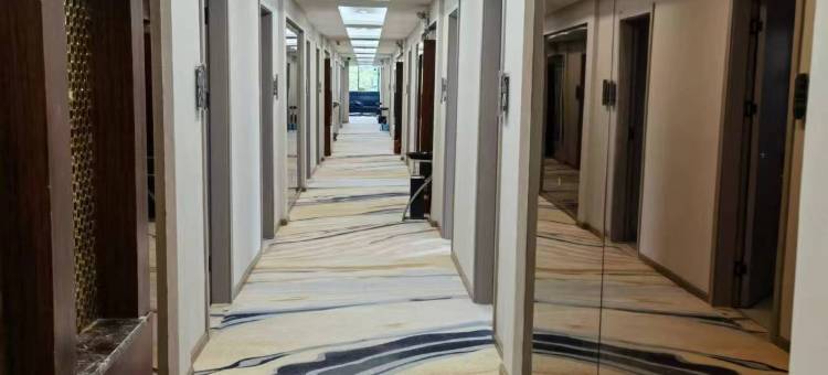 泊曼精品酒店(马鞍山高铁东站二中店)图片