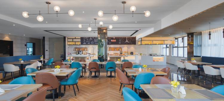 凯里亚德酒店(宝应金源广场高铁站店)图片