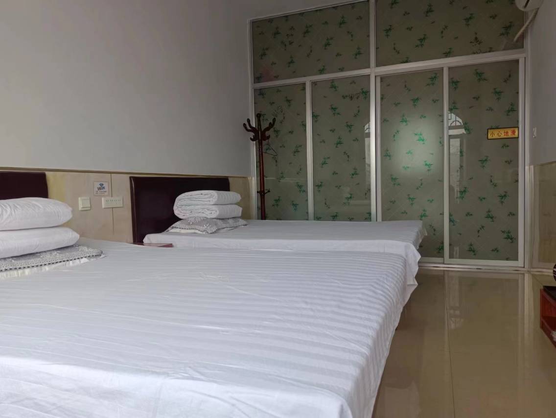 清水河县老牛湾镇神牛里窑洞宾馆