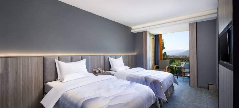 怡海度假酒店(西昌邛海17度火把广场店)图片