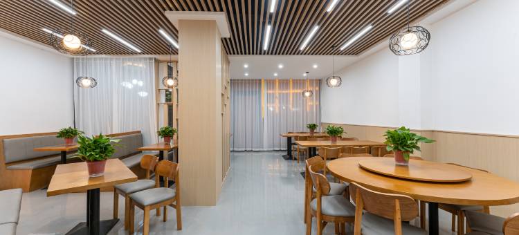 洛阳栾川沐梵民宿(老君山中灵索道店)图片