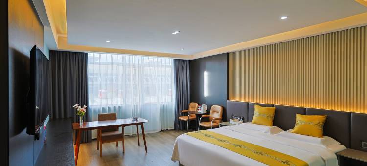 云曼酒店(鄂州高铁站店)图片