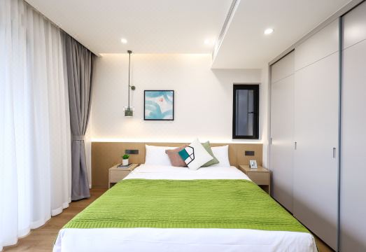 Adoor Suites Shenzhen (SANY Cloud City) Hotel Overview