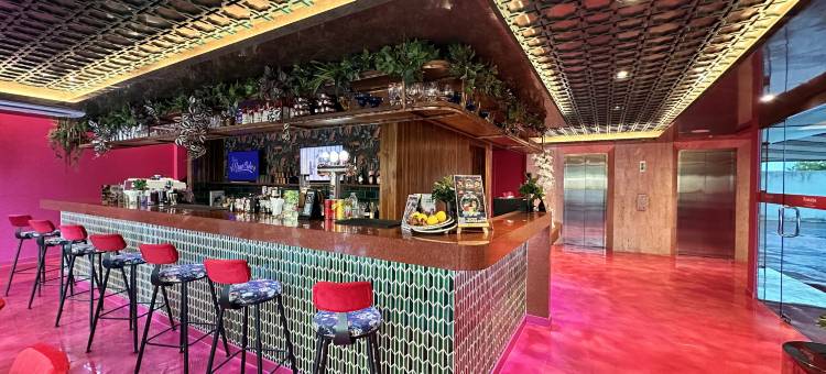 曼谷十伊卡迈华美达酒店(Ramada by Wyndham Bangkok Ten Ekamai Residences)图片