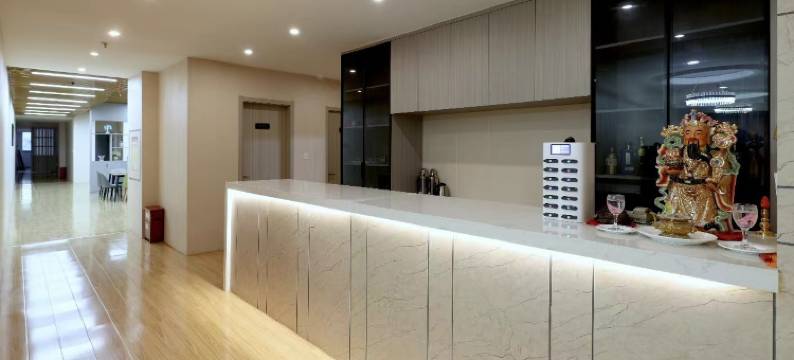 南京纳尔达斯大酒店(南京南站双龙大道地铁站店)图片