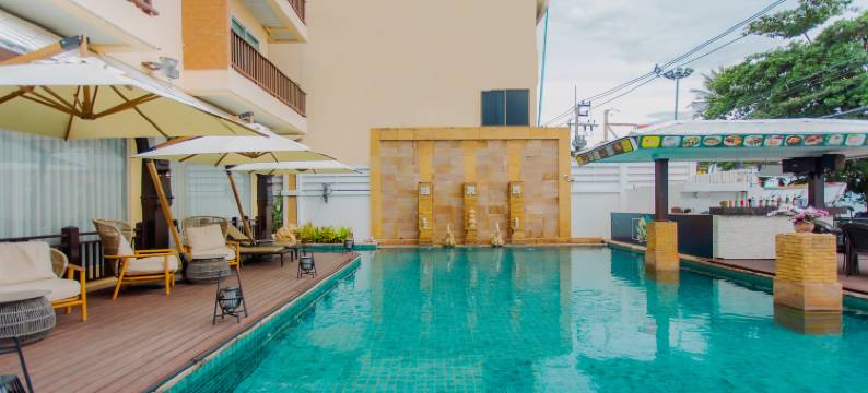 芭提雅萨丽塔酒店【海滨酒店】(Sarita Chalet & Spa Jomtien beach Pattaya)图片