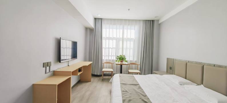 哈啰轻酒店(渭南潼关首饰城店)图片