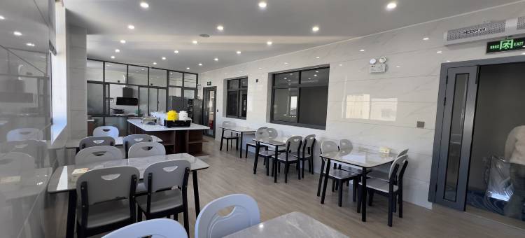 旭日升大酒店(梁河县政府店)图片