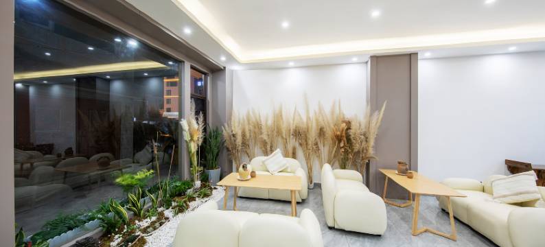 大理双海月海景酒店(兴盛大桥店)图片