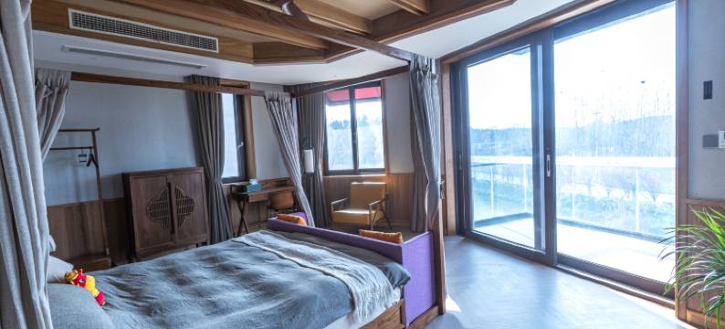 南京念山居(水墨大埝店)图片