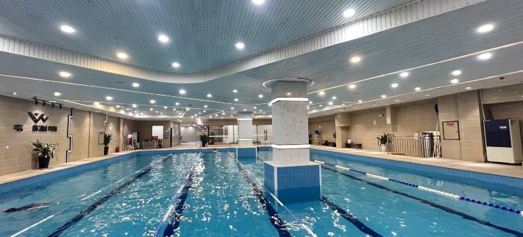 维也纳国际酒店(大竹金利美广场店)图片