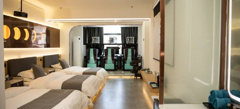 拉萨元曦电竞酒店图片