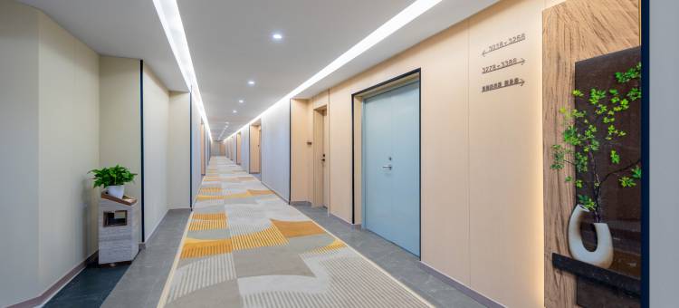 汨罗欧莱酒店(归义广场店)图片