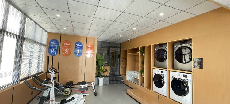 南充宝信柏悦酒店(西华师范大学店)图片