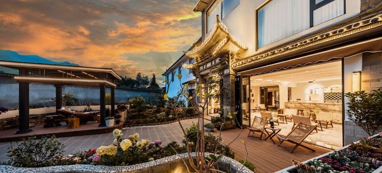 雲海名筑·岚山听风The丨Sea云漫松涧艺宿(古城南门店)图片