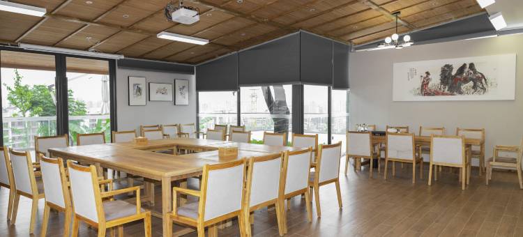 九思山房酒店(桃花山店)图片