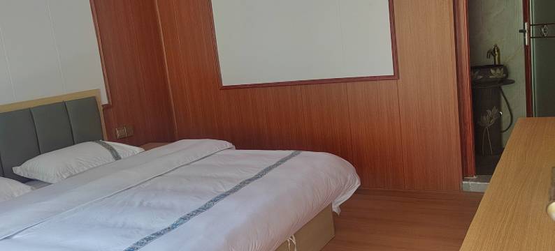 尼汝六妹客栈图片