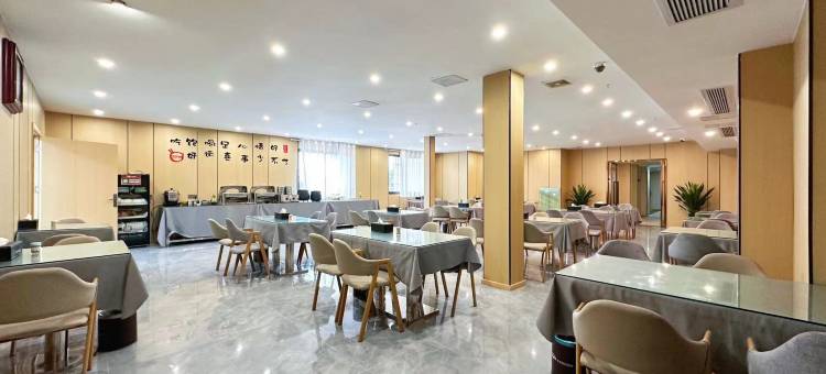 途麦艾菲尔酒店(大竹客运店)图片