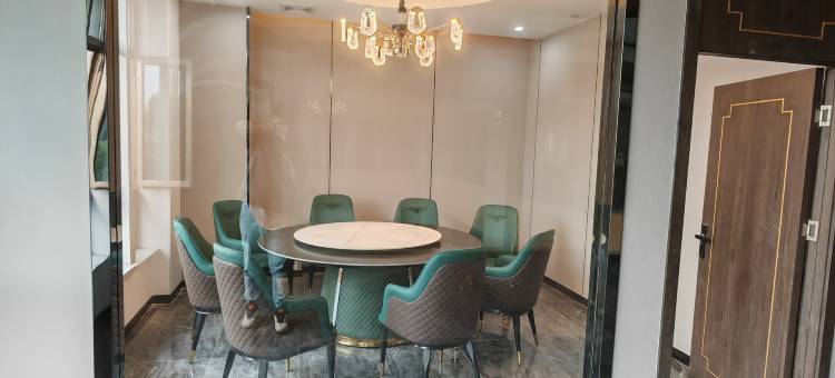 柏曼酒店(西宁火车站店)图片