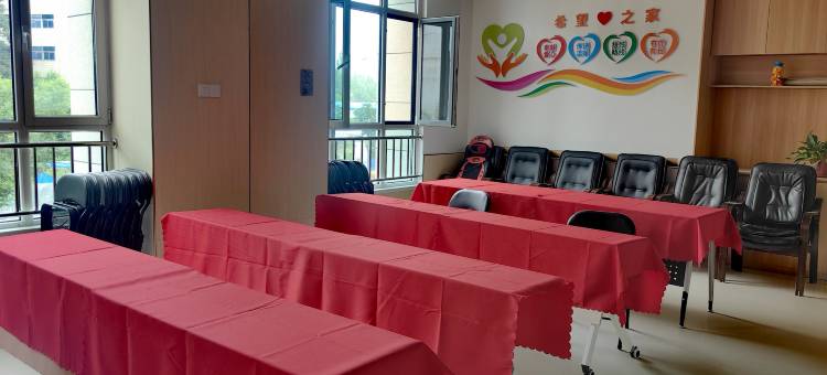 心连心康养驿站图片