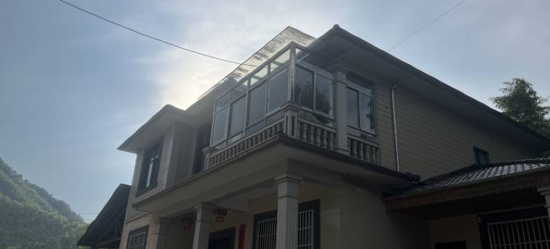 鹿屿与鹿LUYU・溯溪・烧烤・度假美墅(天目山漂流店)图片