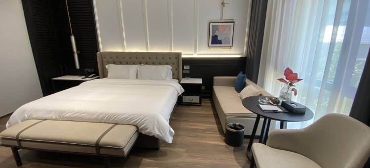 安远皇廷酒店图片