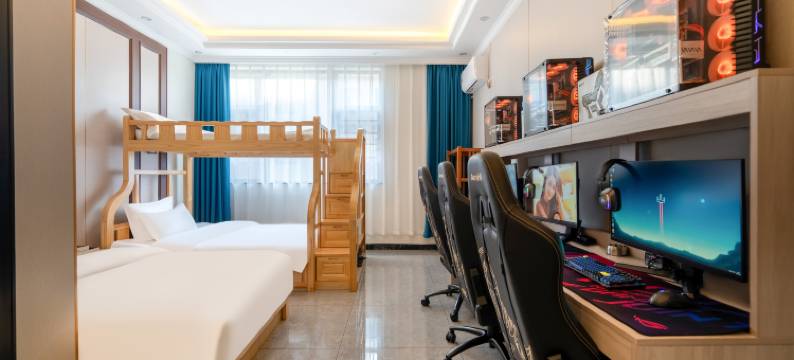 源居电竞酒店(麒麟区曲靖火车站店)图片