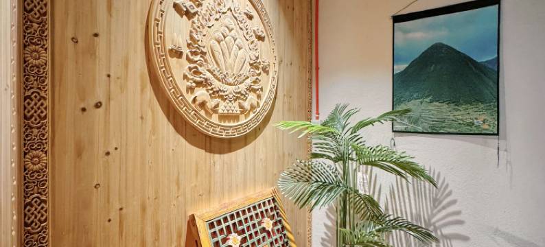 道孚尼恰民宿(尊胜白塔店)图片