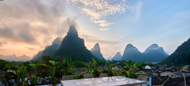 黄姚悦舍空中露台全景酒店图片