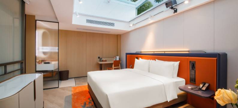 H水晶酒店(西安高新软件新城国际会议中心店)图片