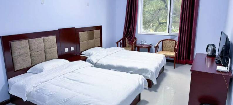 多伦榆木川度假酒店图片