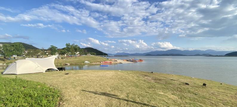宁波路客·美宿(宁波湾天妃湖店)图片