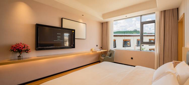 缇香度假酒店SmartAutoVoiceCtrl(香格里拉独克宗古城月光广场店)图片