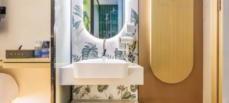 均禾酒店(太阳宫地铁站店)图片