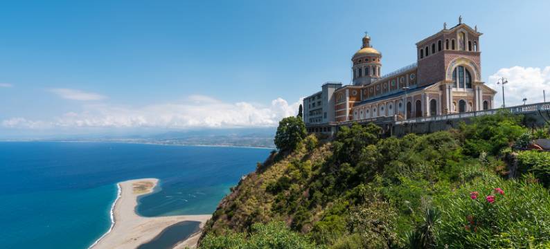 VOI拜亚二丁达度假酒店(VOI Baia di Tindari Resort)图片