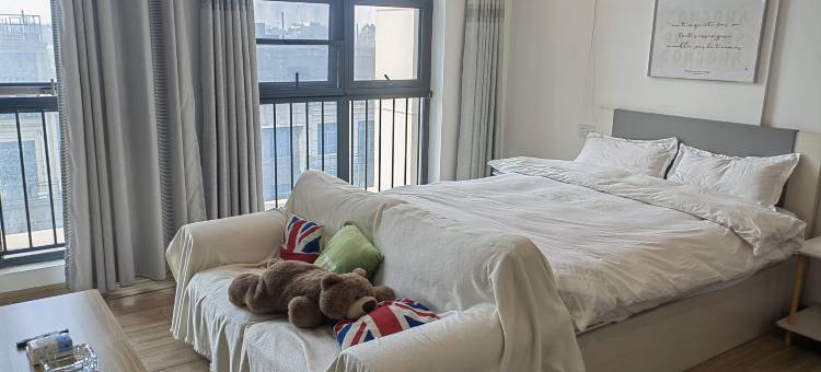 鹊听雅居轻宿图片