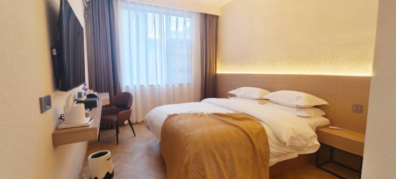 楚雄月沐云玺酒店(彝人古镇店)图片