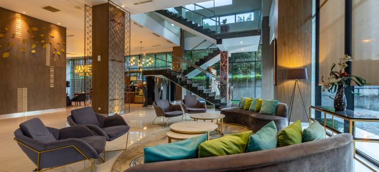 艾耀拉里普斯卡昂酒店(Hotel Ayola Lippo Cikarang)图片