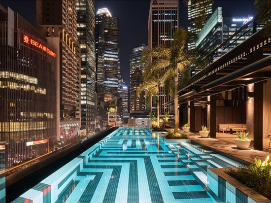 新加坡QT酒店, EVT旗下