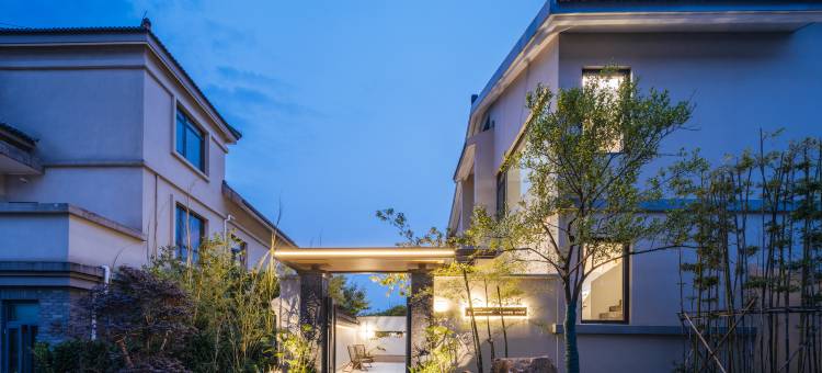 宜兴草千里·度假别院(大觉寺云湖风景区店)图片