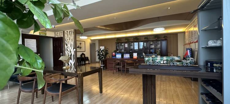 洛阳常青树酒店(北郊机场店)图片