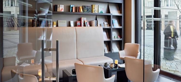 布勒费尔德雷格瑞酒店(LÉGÈRE Hotel Bielefeld)图片