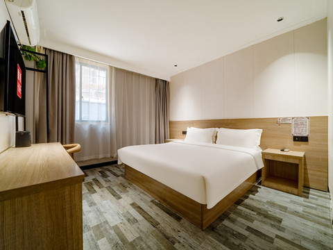 回禾酒店(上海吴淞口国际游轮港店)