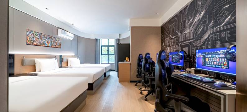 ReMAX热麦电竞酒店(北仑银泰新大路店)图片