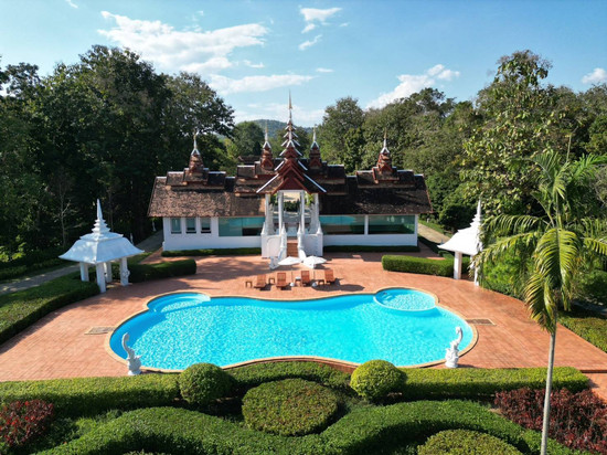 蒙帕纳诺恩健康水疗度假村