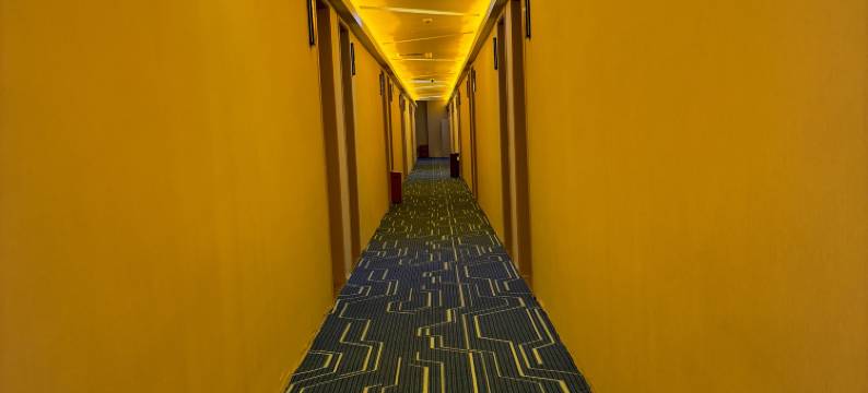 华安酒店(东莞黄江嘉荣广场店)图片