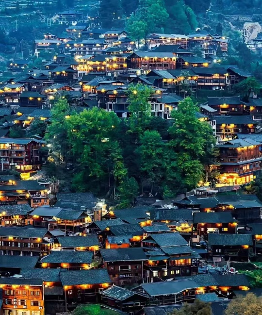 Guishang Yishan Guesthouse Over view