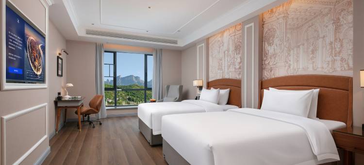 维也纳国际酒店(张家界天门山索道站店)图片