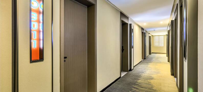 新乐悦庭电影智慧酒店图片