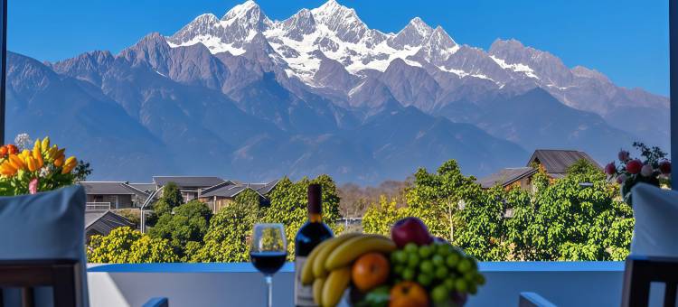 丽江千山木雪丨日照金山·Warm Sun雪山观景度假美宿(丽江古城店)图片